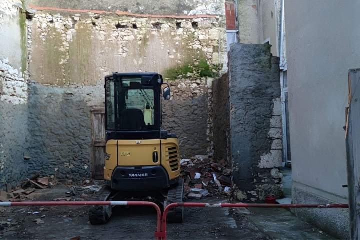 Déconstruction en cours Mauvezin